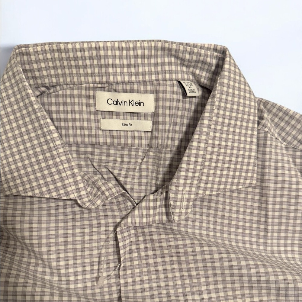 Calvin Klein Slim Fit Men's Checkered Button Down Shirt - Grey / Lavendar - Picture 2 of 2